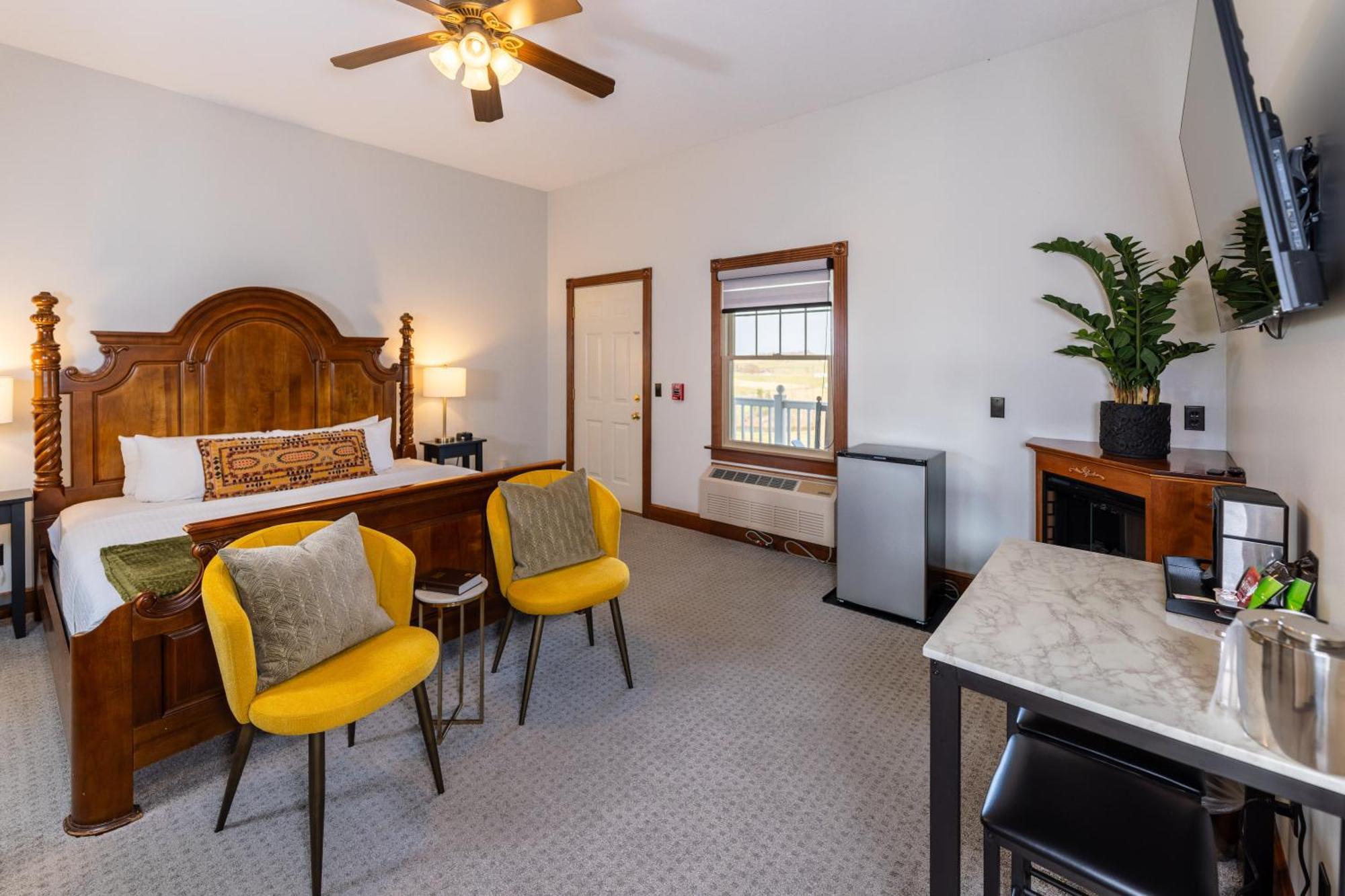 Hillside Ohio Bed & Breakfast Millersburg