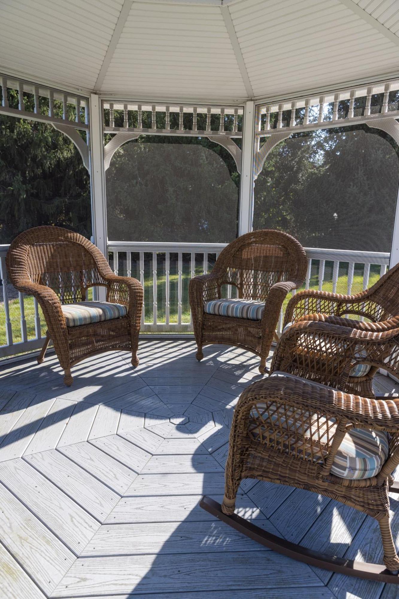Hillside Ohio Bed & Breakfast 3*